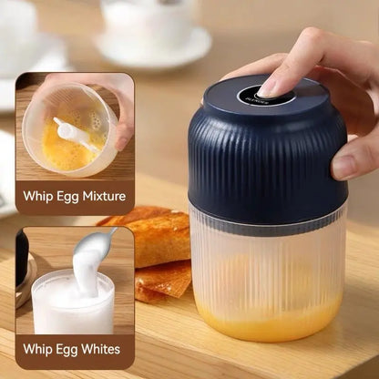 Electric Garlic Chopper, 4 Sharp Blades，Portable Veggie Chopper, 350ML Garlic Grinder Masher Onion Chopper, Blender to Vegetable, Cordless Food Processor for Ginger, Chili, Fruit, Meat, Spices, Beans, etc