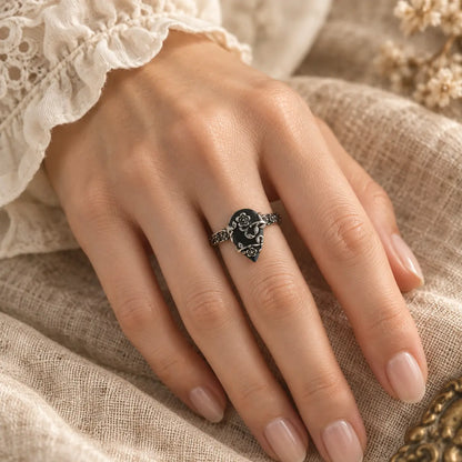 925 Sterling Silver Synthetic Obsidian Ring with Vintage Flower Design, Elegant Black Lab Grown Diamond Ring Jewelry for Women, Energy Crystal Ring Perfect for Daily Wear and Birthday Party, Mother's day Gift